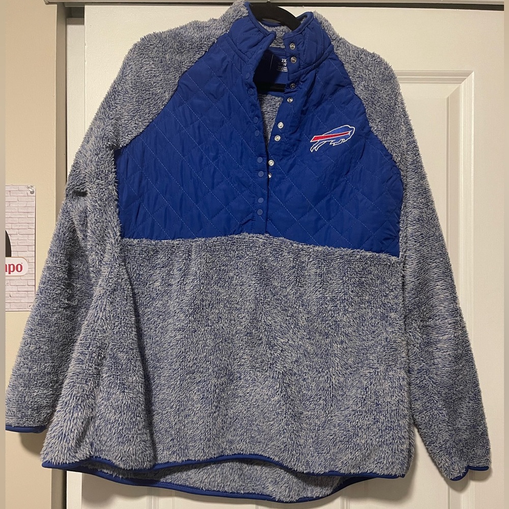 Buffalo Bills Antigua Sherpa Quilted 1/4 button